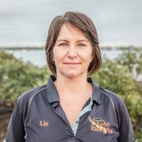 Liz Hoal owner operator 12 24 volt auto electrics redlands